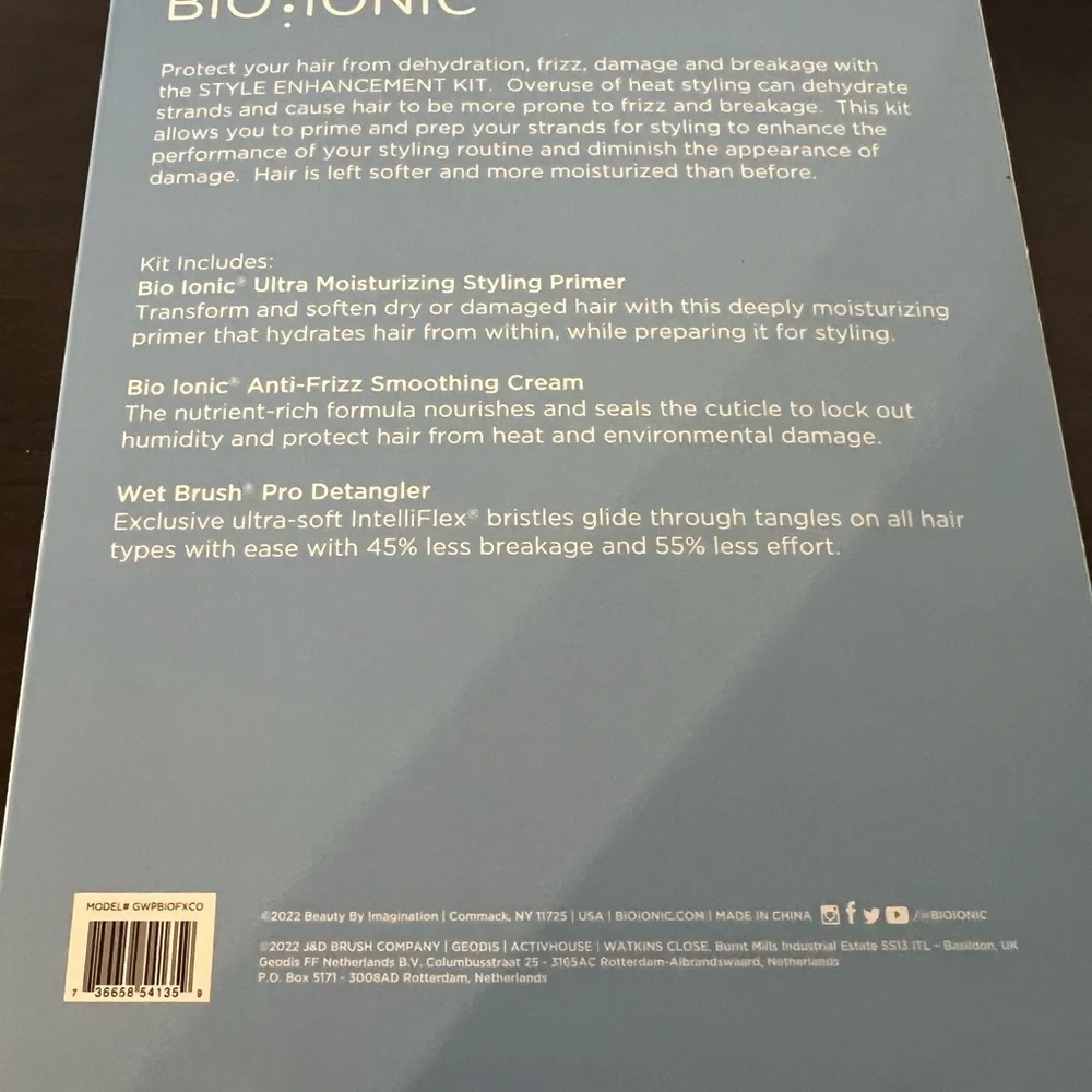 Bio Ionic Hair Care Kit with Brush